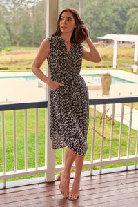 Alma Black/White Dress