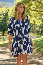 Load image into Gallery viewer, Tahli Navy White Print Smock Dress