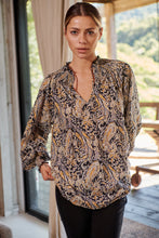Load image into Gallery viewer, Emily Paisley Mustard/Black Print Shirred Shirt