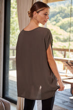 Load image into Gallery viewer, Chele Short Sleeve Oversized Plain Top