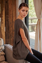 Load image into Gallery viewer, Chele Short Sleeve Oversized Plain Top