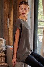 Load image into Gallery viewer, Chele Short Sleeve Oversized Plain Top