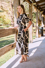 Load image into Gallery viewer, Aleeha Beige/Black/White Print Midi Collared Dress