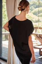 Load image into Gallery viewer, Chele Short Sleeve Oversized Black Plain Top