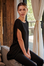 Load image into Gallery viewer, Chele Short Sleeve Oversized Black Plain Top
