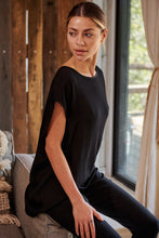 Load image into Gallery viewer, Chele Short Sleeve Oversized Black Plain Top