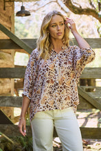 Load image into Gallery viewer, Dash Heart Print Button Up 3/4 Sleeve Shirt