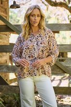 Load image into Gallery viewer, Dash Heart Print Button Up 3/4 Sleeve Shirt
