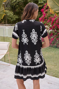 Rosie Black/White Bold Print Smock Dress