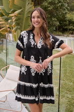 Load image into Gallery viewer, Rosie Black/White Bold Print Smock Dress