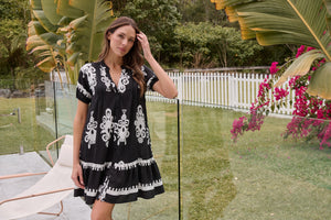 Rosie Black/White Bold Print Smock Dress