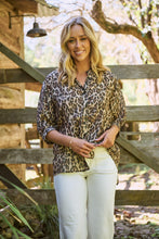 Load image into Gallery viewer, Dash Animal Print Button Up 3/4 Sleeve Shirt