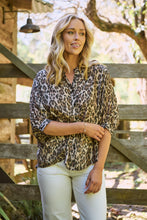 Load image into Gallery viewer, Dash Animal Print Button Up 3/4 Sleeve Shirt
