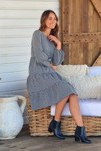 Load image into Gallery viewer, Terri Long sleeve Black/White Long sleeve Midi Tiered Dress