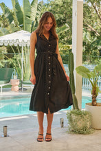 Load image into Gallery viewer, Elowene Sleeveless Collared Black Star Button Midi Dress