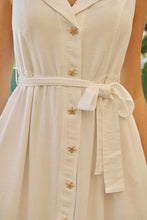 Load image into Gallery viewer, Elowene Sleeveless Collared White Star Button Midi Dress