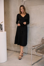 Load image into Gallery viewer, Parker Black Long Sleeve Pleated Knit Midi Dress