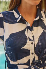 Load image into Gallery viewer, Bellatino White/Navy Blue Print Cap Sleeve Tie Waist Midi Dress