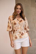 Load image into Gallery viewer, Frida Puff Sleeve Print Blouse