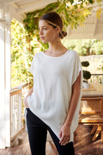 Load image into Gallery viewer, Chele Short Sleeve Oversized White Plain Top