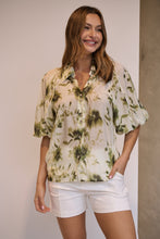 Load image into Gallery viewer, Frida Puff Sleeve Sage/Forrest Green Print Blouse