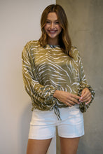 Load image into Gallery viewer, Riva Taupe/White Print Long Sleeve Drawstring Top