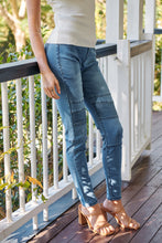 Load image into Gallery viewer, Patched Knee Blue Denim Stretch Jean
