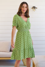 Load image into Gallery viewer, Chiara Cap Sleeve Green Retro Print Button Front Dress