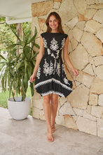 Load image into Gallery viewer, Monica Black/White Bold Paisley Print Tie Front Dress