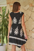 Load image into Gallery viewer, Monica Black/White Bold Paisley Print Tie Front Dress