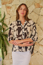 Load image into Gallery viewer, Leia Black/Cream Print Button Up 3/4 Sleeve Shirt