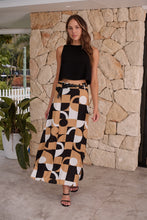 Load image into Gallery viewer, Esperence Beige/Black Geo Print Maxi Skirt