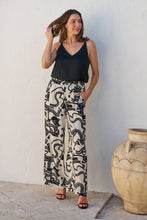 Load image into Gallery viewer, Jazzlyn Black/White Print Wide Leg Pant