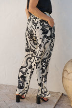 Load image into Gallery viewer, Jazzlyn Black/White Print Wide Leg Pant