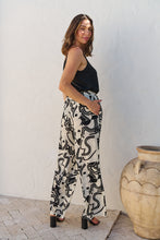 Load image into Gallery viewer, Jazzlyn Black/White Print Wide Leg Pant