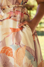 Load image into Gallery viewer, Alicia Sleeveless Collared Water colour Button Midi Dress