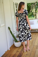 Load image into Gallery viewer, Lulu Tie Front Black/Cream Print Midi Dress