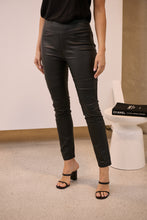 Load image into Gallery viewer, High Waist Black Wax Ribbed Patched Knee Pant
