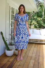 Load image into Gallery viewer, Lulu Tie Front Blue/White Bold Midi Dress