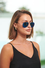 Load image into Gallery viewer, Luna Silver Blue tint Sunglasses