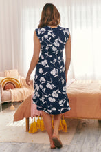 Load image into Gallery viewer, Maggie Navy/White Bold Floral Midi Dress