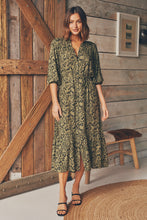 Load image into Gallery viewer, Reid Collared Tie Waist Green Midi Dress