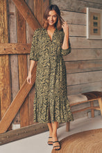 Load image into Gallery viewer, Reid Collared Tie Waist Green Midi Dress
