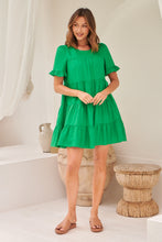 Load image into Gallery viewer, Nia Tiered Shamrock Green Linen Smock Dress