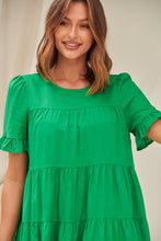 Load image into Gallery viewer, Nia Tiered Shamrock Green Linen Smock Dress