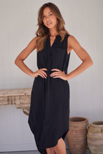 Load image into Gallery viewer, Xenia Black Plain Pocket Front Dress