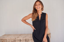 Load image into Gallery viewer, Xenia Black Plain Pocket Front Dress