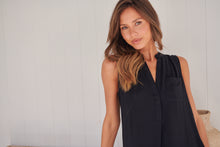 Load image into Gallery viewer, Xenia Black Plain Pocket Front Dress