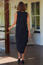 Load image into Gallery viewer, Xenia Black Print Pocket Front Dress