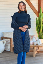 Load image into Gallery viewer, Aspen Sleeveless Black Long Puffer Vest